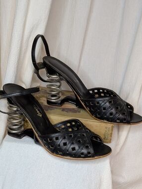 Vintage 60s Moon Shoes Grendene Coil Spring Heel Peep Toe Blk Patent# 287920